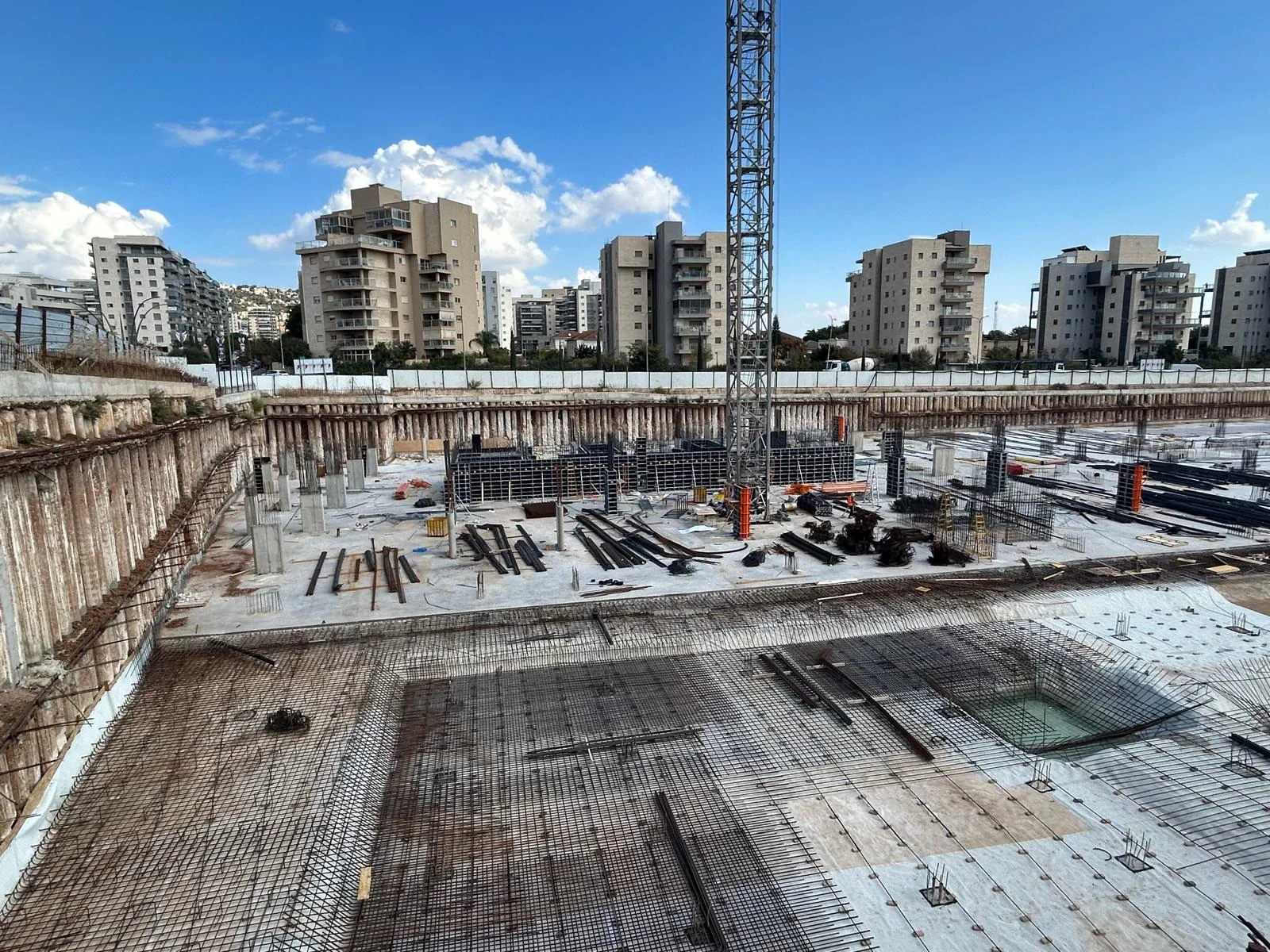 A TECH — תמונה 5